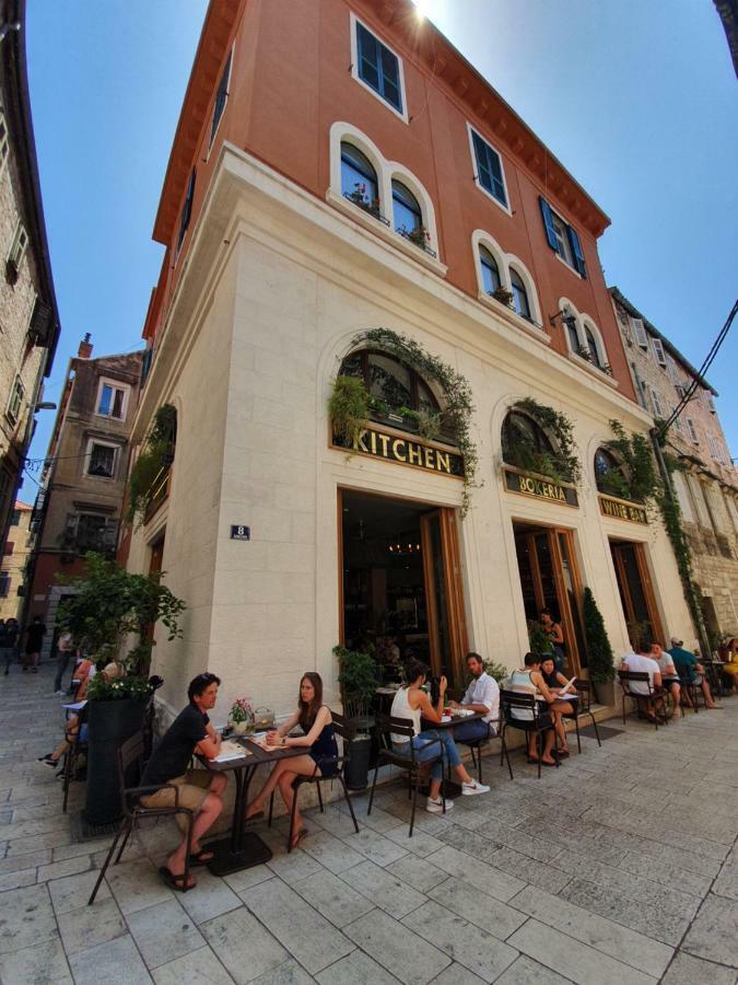 The Suites At Central Split Exteriör bild